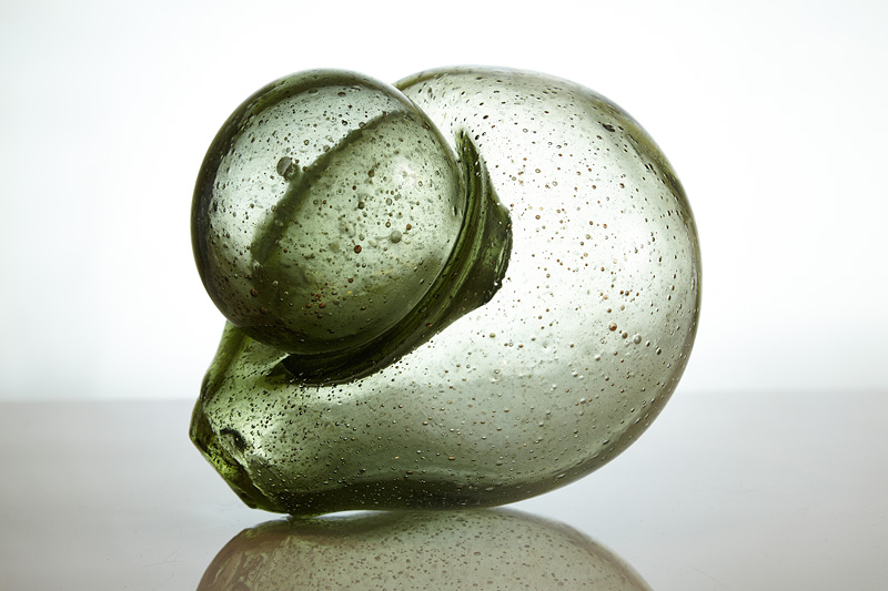 forma rotunda din sticla executata de artist sticlar